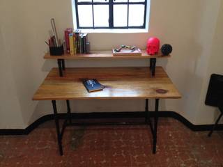 Escritorio y silla, Armatoste studio Armatoste studio Study/office