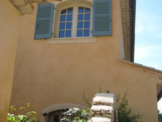 MAISON ZEN DANS LE VAR, cecile Aubert architecte dplg cecile Aubert architecte dplg Mediterranean style houses