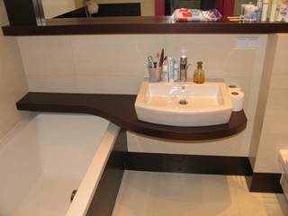 Bathrooms, DREWMAR DREWMAR Moderne Badezimmer