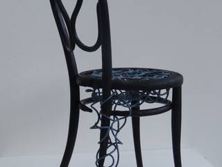 Repaired burnt Thonet chair, Robert van den Herik Robert van den Herik