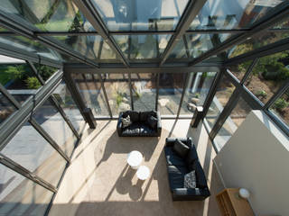 Traum vom Wintergarten erfüllt, Solarlux GmbH Solarlux GmbH Modern conservatory