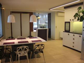 modułowy ogród wertykalny - indoor, rstudio rstudio Modern dining room