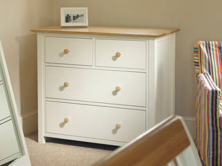 Cotsworld, The Painted Furniture Company The Painted Furniture Company Classic style bedroom