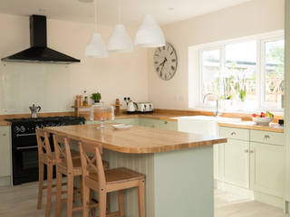 French Gray for a young family's home, Chalkhouse Interiors Chalkhouse Interiors Kitchen