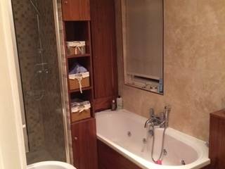 Bath & shower room at Royal Victoria Docks E16, Design Inspired Ltd Design Inspired Ltd