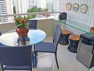 Ju Nejaim Arquitetura Balcones y terrazas de estilo moderno