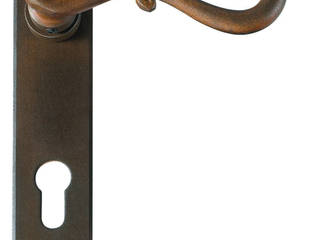 Traditional Hardware"Roma " Collection Galbusera Giancarlo & Giorgio S.n.c. Windows & doors Doorknobs & accessories