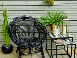 Black Wicker Chair homify Modern Bahçe Mobilyalar