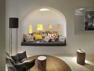 Ibiza House , TG Studio TG Studio Mediterranean style living room
