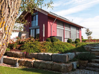 Dauerhaft schöne Fassadenprofile mit deckenden Holzfarben , MOCOPINUS GmbH & Co. KG MOCOPINUS GmbH & Co. KG Modern houses
