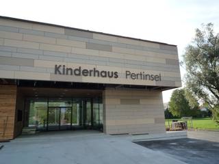 Kinderhaus Pertinsel, Fußach, Spiegel Fassadenbau Spiegel Fassadenbau พื้นที่เชิงพาณิชย์