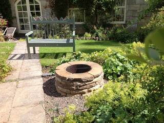 Small firepit near Rothbury, Northumberland., Lithic Fire Lithic Fire Rustic style garden