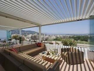 OTDOOR, Comercial MecanoToldo S.L.U Comercial MecanoToldo S.L.U Mediterraner Balkon, Veranda & Terrasse