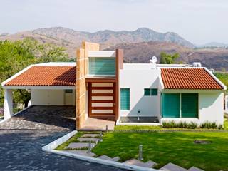 Casa Altavista, Excelencia en Diseño Excelencia en Diseño Modern Houses