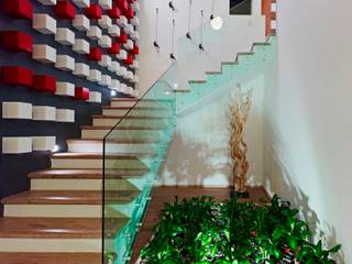 Casa Altavista, Excelencia en Diseño Excelencia en Diseño Modern Corridor, Hallway and Staircase