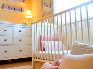 Quarto infantil eclético por T2 Arquitectura & Interiores Eclético