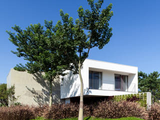 Casa em Itu, Consuelo Jorge Arquitetos Consuelo Jorge Arquitetos Casas de estilo minimalista