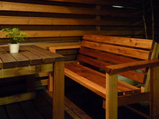 Ishii Design Office, 石井設計事務所／Ishii Design Office 石井設計事務所／Ishii Design Office Balcones y terrazas modernos Madera Acabado en madera