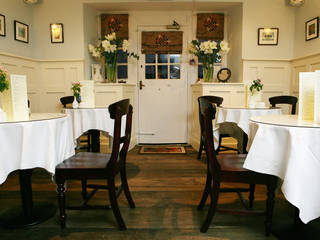 Award Winning Black Swan Tea Room, Helmsley, Rachel McLane Ltd Rachel McLane Ltd Spazi commerciali