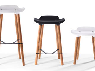 Pilot Stool for Quinze&Milan, Patrick Rampelotto Patrick Rampelotto ห้องทานข้าว