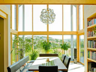 Wohnhaus W. in Nüdlingen, Achtergarde + Welzel Architektur + Interior Design Achtergarde + Welzel Architektur + Interior Design Esszimmer im Landhausstil