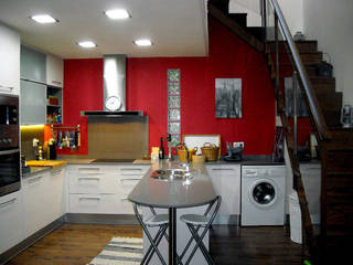 Cocina personalizada abierta al salón, femcuines femcuines Modern Kitchen