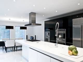 Black & White contemporary kitchen, Urban Myth Urban Myth آشپزخانه