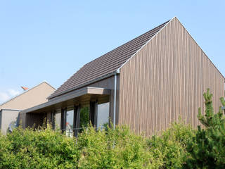 Wohnhaus in Donaueschingen-Aasen, lehmann_holz_bauten lehmann_holz_bauten Modern home