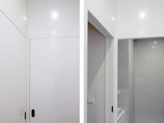 Reforma de Apartamento en Sevilla, CM4 Arquitectos CM4 Arquitectos Modern style doors