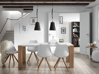 Jadalnia w bieli i drewnie, Le Pukka Concept Store Le Pukka Concept Store Salas de jantar escandinavas