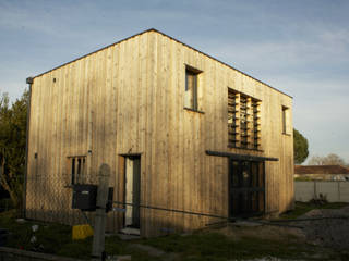 maison bioclimatique, ATELIER ARTEFAKT ATELIER ARTEFAKT Modern houses