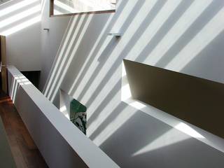 New house in Sussex, Giles Jollands Architect Giles Jollands Architect Couloir, entrée, escaliers modernes