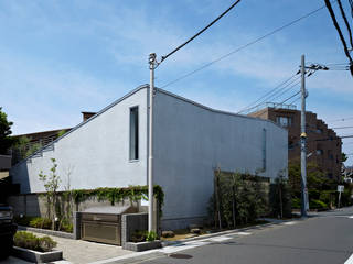 Spiral roof, 工藤宏仁建築設計事務所 工藤宏仁建築設計事務所 Maisons modernes