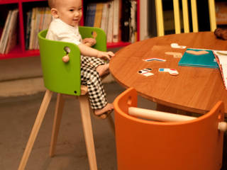 CAROTA-chair, 佐々木デザインインターナショナル株式会社 佐々木デザインインターナショナル株式会社 Living room Stools & chairs