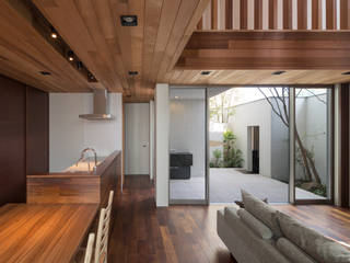M4-house 「重なり合う家」, Architect Show Co.,Ltd Architect Show Co.,Ltd Casas de estilo moderno