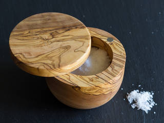 Salt Keeper Oggetto Modern houses Homewares