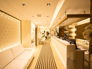 LADY SAUNA SPA MERKEZİ, İki Derece Mimarlık İki Derece Mimarlık Modern Corridor, Hallway and Staircase