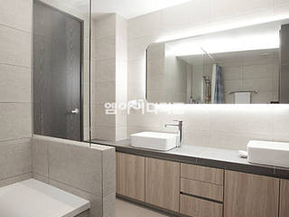 이태원 청화아파트 58평형, MID 먹줄 MID 먹줄 Modern style bathrooms
