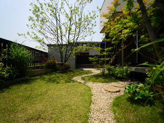 日差しがにあう芝生の庭 2011～, にわいろＳＴＹＬＥ にわいろＳＴＹＬＥ Eclectic style garden