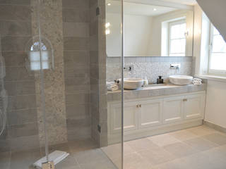 HAUS AUF SYLT III SALLIER WOHNEN SYLT Country style bathroom