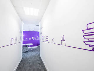 Custom wall stickers and decals for TRAX retail, Vinyl Impression Vinyl Impression Commercial spaces