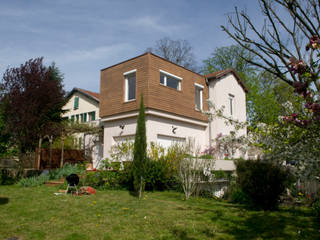 Extension bois sur terrasse, Saint Genis Laval, RGn architecte RGn architecte Casas estilo moderno: ideas, arquitectura e imágenes