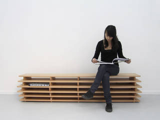 Bookcase / Coming Soon Galerie, Amandine Chhor & Aïssa Logerot - design studio Amandine Chhor & Aïssa Logerot - design studio Casas de estilo minimalista