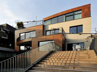DHM57 Umbau und Zubau eines Einfamilienhouses mit Niederenergieanforderungen., zone architekten zone architekten Modern Houses
