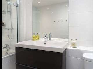 Bathroom renovation, Aaltonen Interiors Aaltonen Interiors 모던스타일 욕실