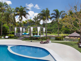 Casa em Angra, Lovisaro Arquitetura e Design Lovisaro Arquitetura e Design Modern pool