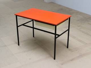 Pierre Guariche Desk, Diagonal Furniture Diagonal Furniture Industrialne domowe biuro i gabinet