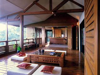 GANNE House - Mayotte Island, STUDY CASE sas d'Architecture STUDY CASE sas d'Architecture Salas de estar tropicais