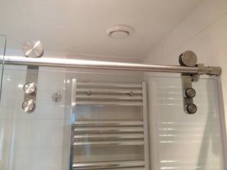 10 mm Şeffaf Cam Klavuz Ray Bellini Aksesuar 1 Nolu Sistem, reflektecamdusakabin reflektecamdusakabin Mediterranean style bathroom