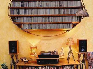 Audiothèque CD et disques Vinyle , Jean Zündel meubles rares Jean Zündel meubles rares غرفة المعيشة